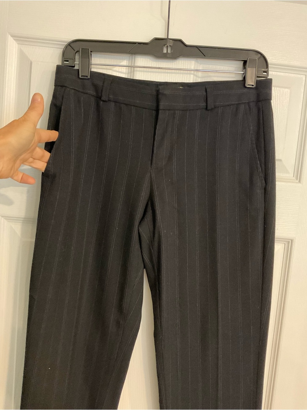 Banana Republic Women's Ryan pant navy chalk Pinstripe Trousers size 2